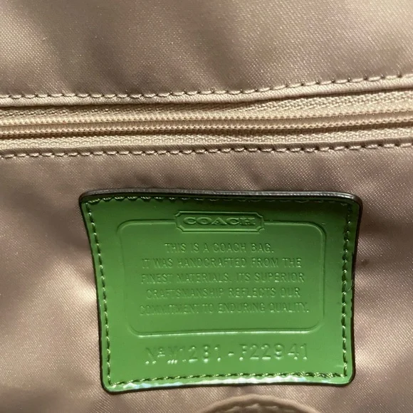 RARE Coach GREEN TAN  POPPY ORIGINAL 2 HANG TAGS! - Picture 7 of 12
